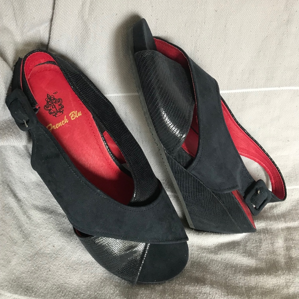 French Blu navy wedge shoe